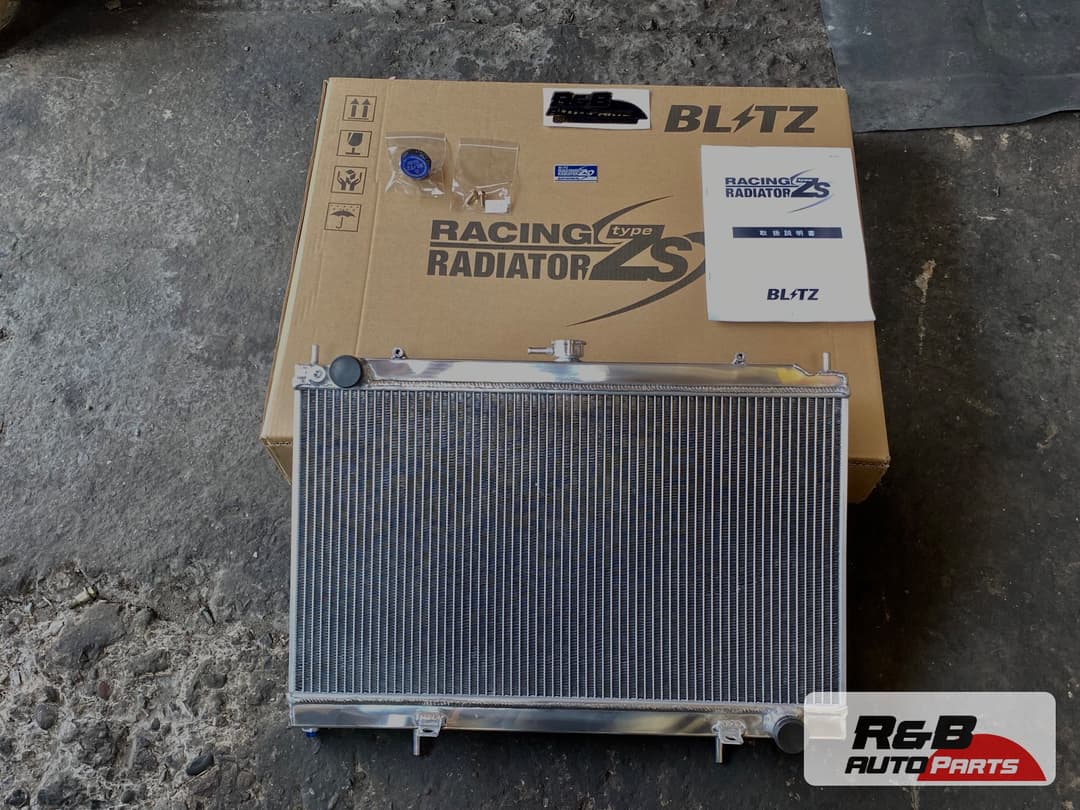 Radiador de Aluminio Blitz Racing Type ZS Mitsubishi Lancer Evolution CT9A