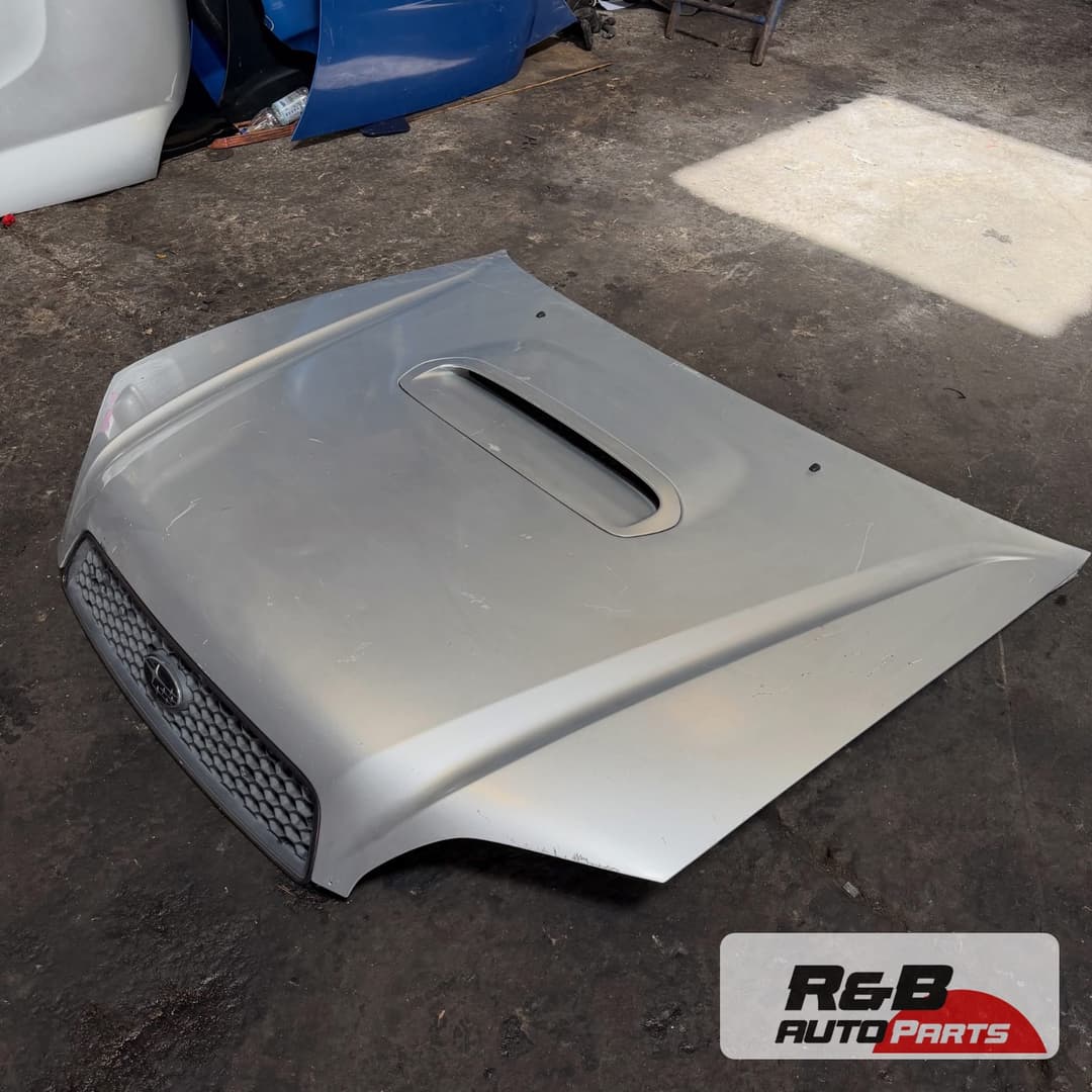 Capot Subaru legacy 3g