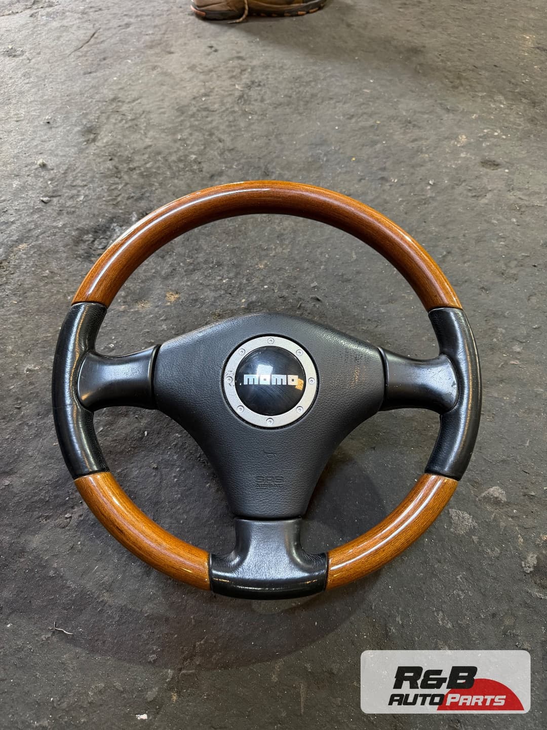 Volante Momo Toyota