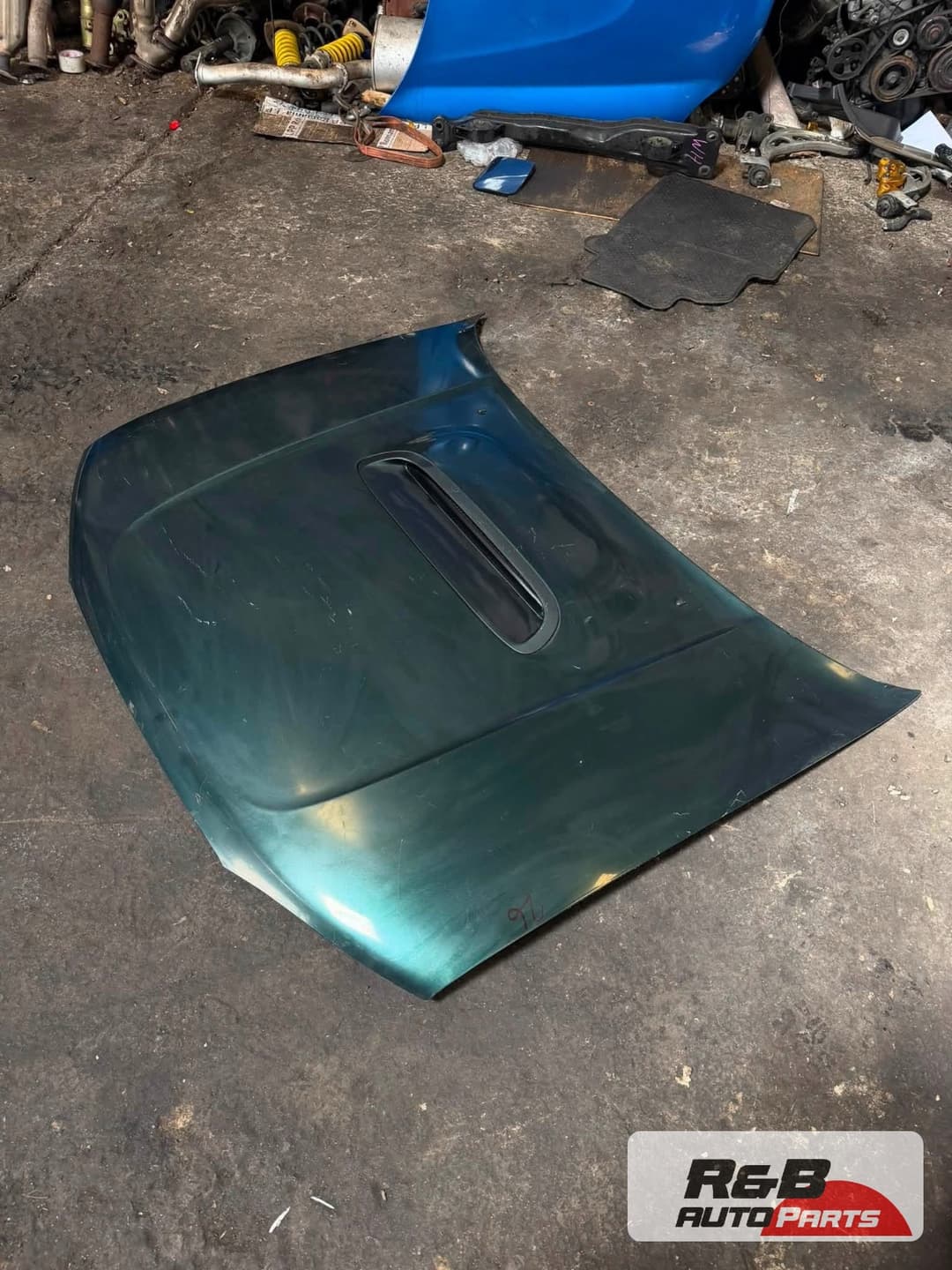 Capot Subaru legacy 2g